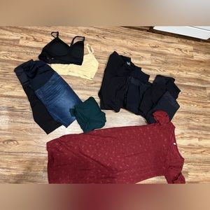 Maternity clothes lot